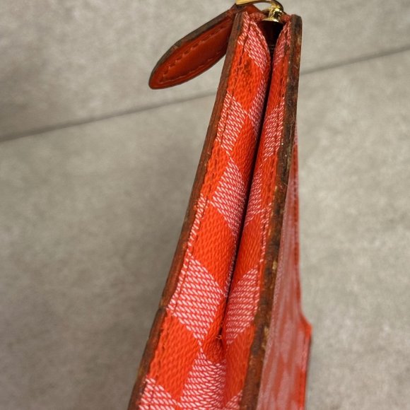Louis Vuitton Damier Couleurs Element Clutch Piment - Picture 7 of 7